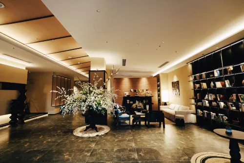 Yunqi Sanshuijian Hotel - 주차장