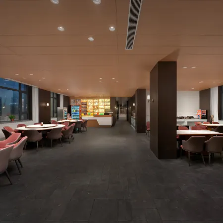 Yungu Mountain Residence Resort Hotel (Lake Jingpo)