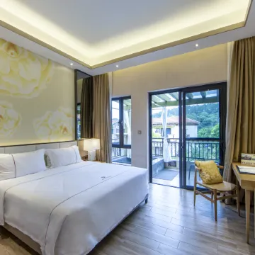 Yuetianxia Hot Spring Hotel