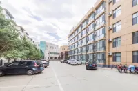 Elong R.YUN Hotel (Inner Mongolia University North Campus Taoli Lake) Отели рядом с достопримечательностью «Inner Mongolia University Gym Teaching Part»