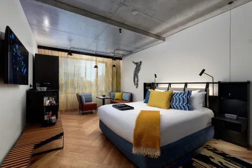 QT Melbourne - Tiny Houses