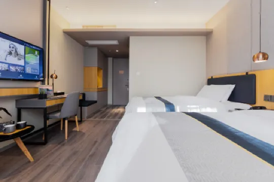 Homeinn Selected Hotel (Shanghai Nanjing Road Pedestrian Street The Bund Center)