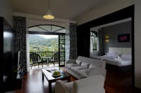 Strawberry Park Resort Hotels in Brinchang