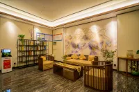 Yichu Hotel - parcheggio