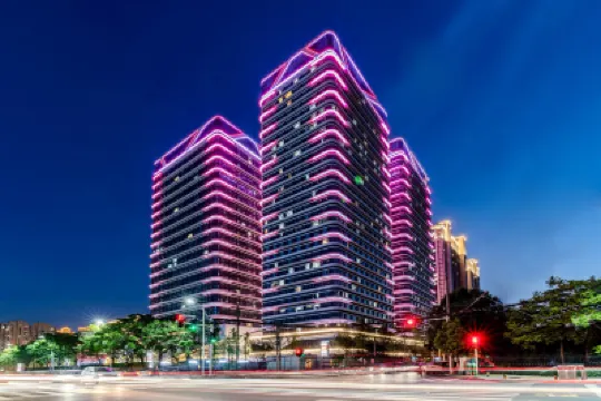 โรงแรมธีมภาพยนตร์เฉียนซุน โรงแรมใกล้เจดีย์กลาง