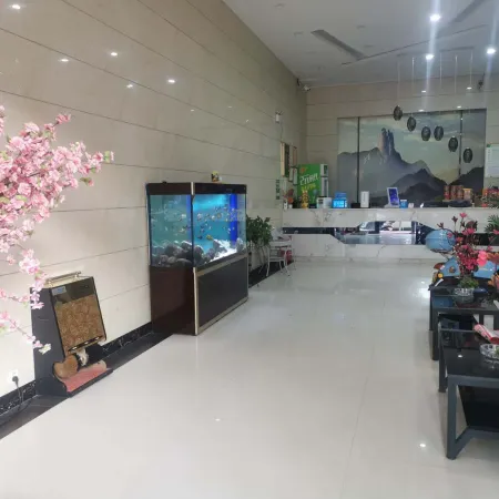 Ningyuan Huaxin Business Hotel