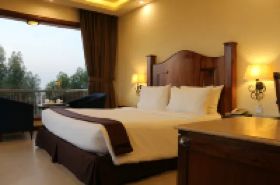 Dreamworld Resort, Hotel & Golf Course