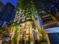 Happy Life Grand Hotel & Sky Bar Hotels near Ho Chi Minh City Museum of Fine Arts