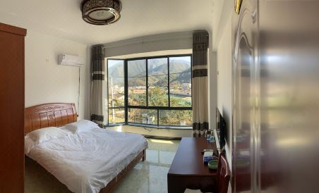 XIU SHUI YA JU HOTEL，LONG QUNA CITY - Housity