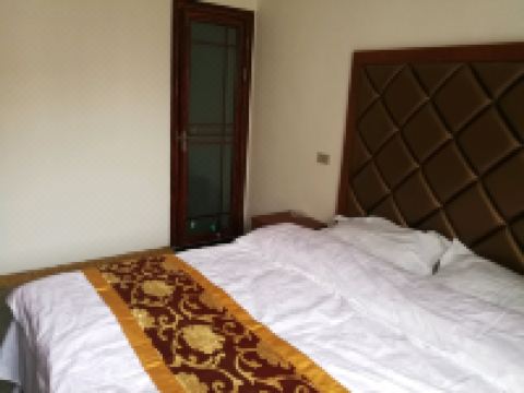 百里杜鹃旅客之家 - 豪华大床房