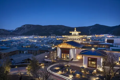 Hotel Indigo Diqing Moonlight City