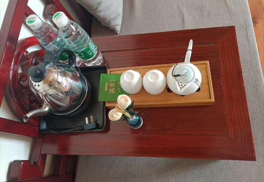 WeiJian Guesthouse의 외부 및 골목길 전경