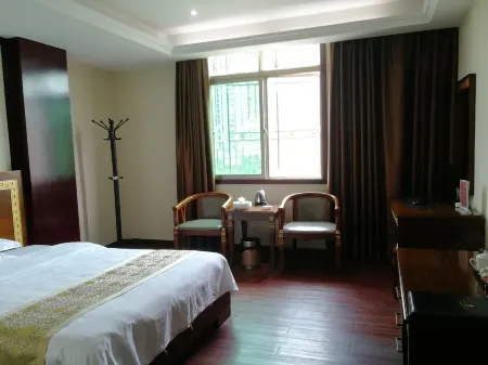 Mangrove Business Hotel Puning Отели рядом с достопримечательностью «CPC Jieyang Committee Party School Puning Branch»