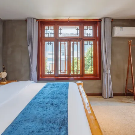 Floral Hotel·Lotto hotel (Kunming Dianchi Haigeng Dam)