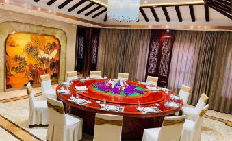 Kuitun Hotel - Housity