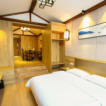 Jinhui Fashion Hotel