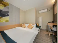 Homeinn Selected Hotel (Beijing Beihai Park Peking University Hospital) Hotels near Forbidden City