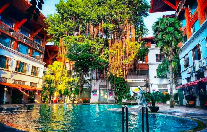 Pearl Bay Seaview Hotel (Laojie Seaview)