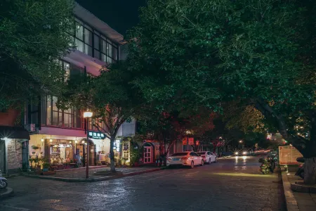Yuezhu Inn (Yangshuo West Street Lijiang Branch)