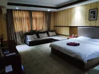 Aksu Hua'an Business Hotel