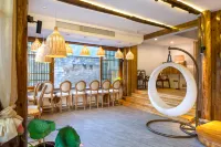Fenghuang Nianhe Riverside Vacation Apartment - spa