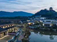 Yixing loong retreat xishan hotel Hotels near Linggu Cave