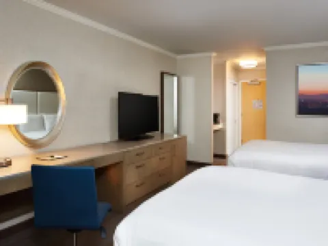 DoubleTree by Hilton Irvine Spectrum Hotels in Irvine