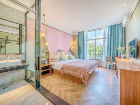 Manfei Hotel (Yiju Guiping Xishan Store) Отели рядом с достопримечательностью «Xishan Mountain»