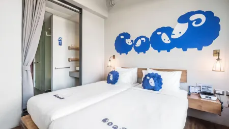 Kokotel Bangkok Surawong