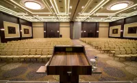 Grand Hotel & Convention Center Karaman فنادق في كارامان