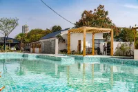 Tingbo Hotel - Pools