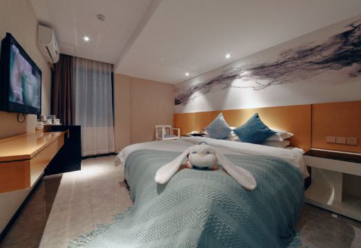 Shangyuan Hotel Chain (Guangzhou Thirteen Factories Yide Road Metro Station) Over view