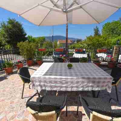 D&D Apartments Hotel Exterior