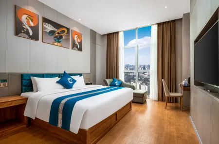 Aolong Hotel Отели рядом с достопримечательностью «Qinzhou University Xianghuiyuan Campus»