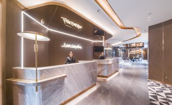 Homeinn Plus hotel  (Guangzhou Tianhe Sports Center Zheng Jia CENTRAL)