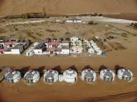 Badain Jaran Desert Miaohaizi Camp Hotels near Badan Lake