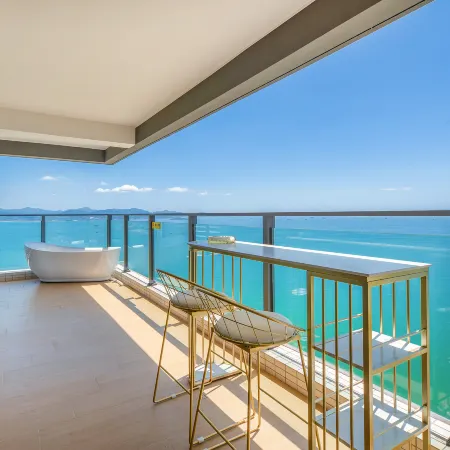 Huizhou China Resources Xiaodao Bay UK Seaview Design Apartment