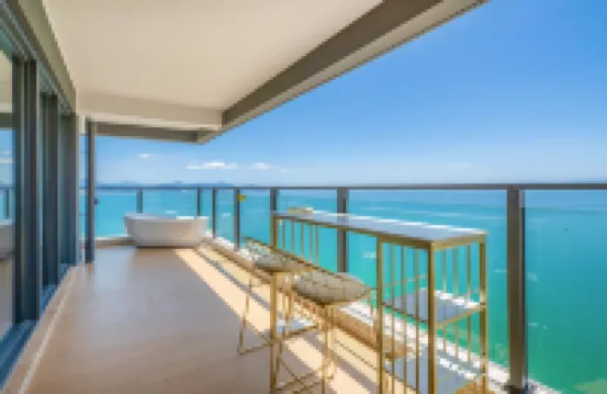 Huizhou China Resources Xiaodao Bay UK Seaview Design Apartment