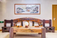 Hulunbuir Yuanjiaqin Hotel