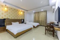 Berries Business Hotel