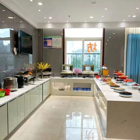 Balaideng Holiday Hotel