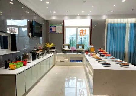 Balaideng Holiday Hotel