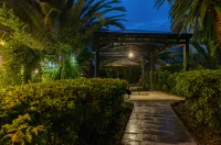 Ruishang Yuejing Jiari Hotel