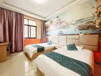 Yinhong Business Hotel (Jinhua Guangfu Hospital) - 2-Star