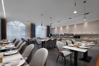 AIYI LAKESHORE HOTEL - breakfast