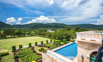 Chateau de Khaoyai Hotel & Resort