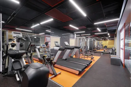 Oakwood Hotel & Apartments Saigon Отели рядом с достопримечательностью «Hutech University of Technology»