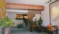 Huazhuquan Health Hot Spring Hostel - 3 stelle