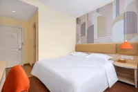 Rest Hotel (Binjiang Road Guojiao Branch) Hotels in Luzhou