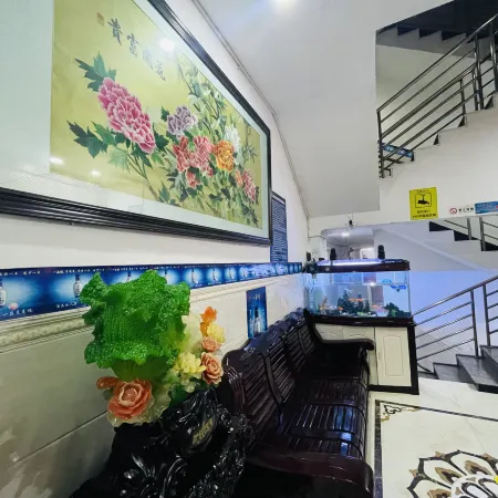 Yanjin Yonghong Hotel